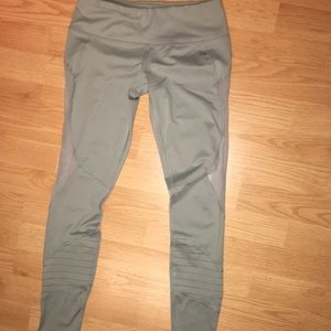 Abercrombie Workout Legginngs